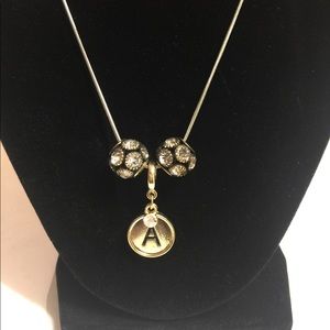 Ladies Beautiful Initial necklace!